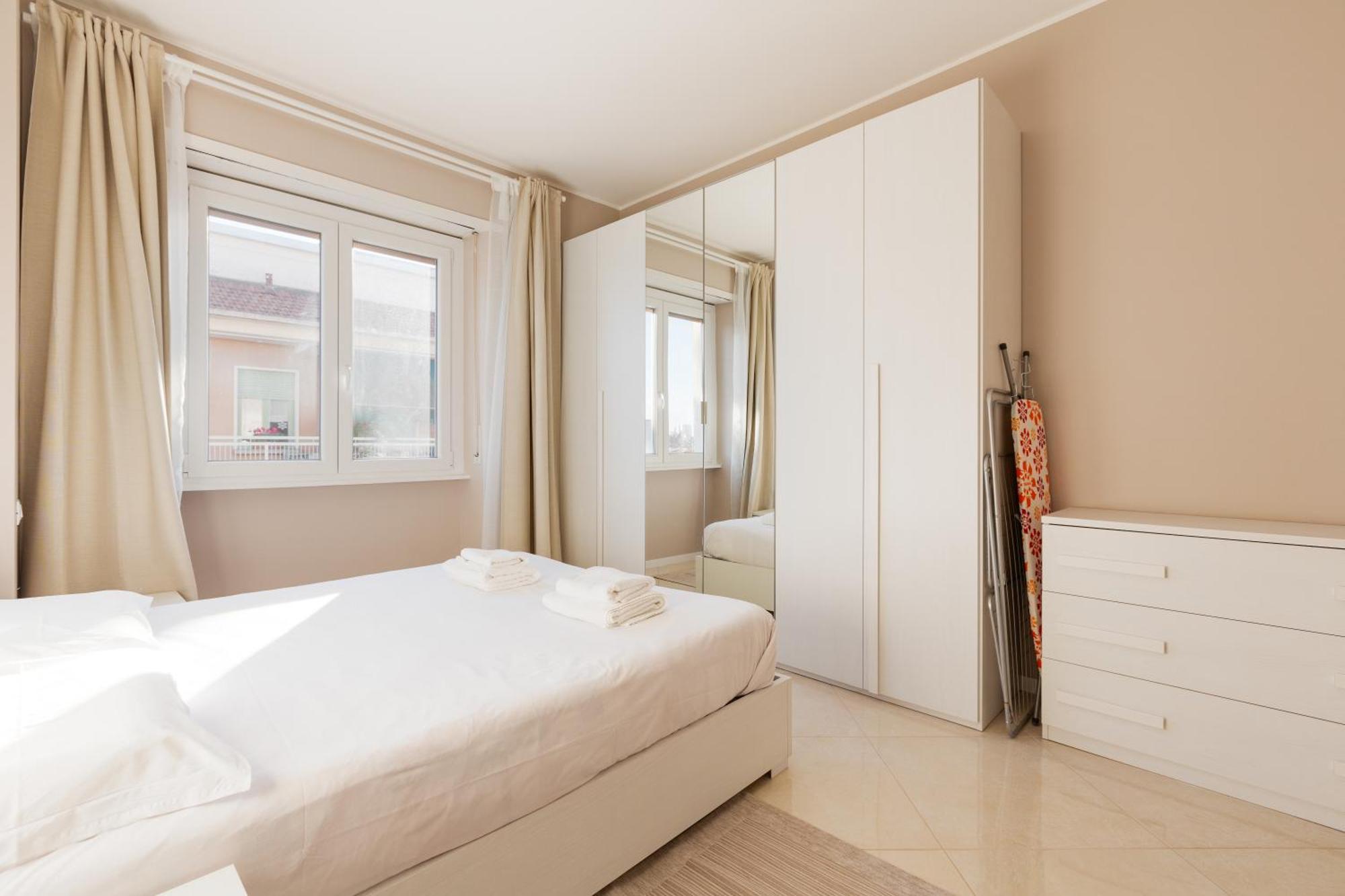 Niguarda Bright Apartment W/ Balcony Milánó Kültér fotó